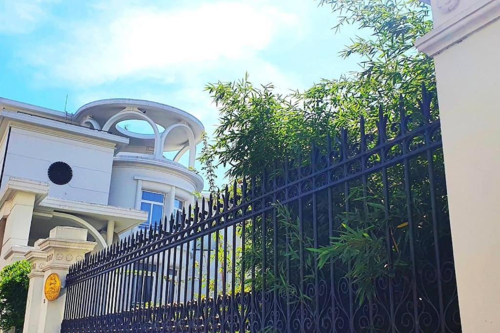 La Rotonde Remoise Apartment Reims Exterior photo